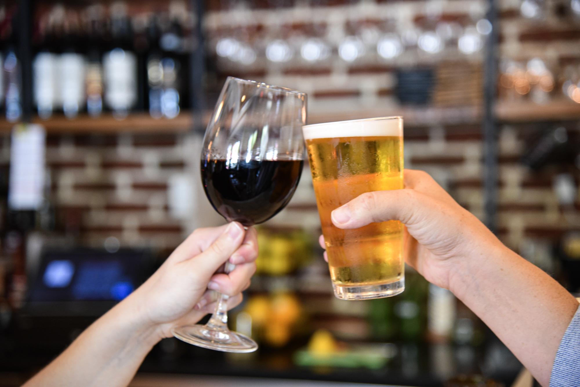 Happy hour in Clifton, VA