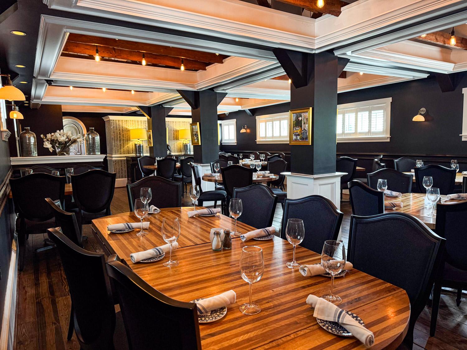 Private Dining in the Toscana Room at Trattoria Villagio